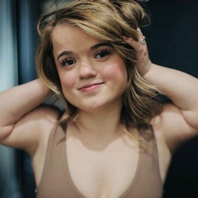 Cassandra Davis Onlyfans - Real-Time Flight Feeds